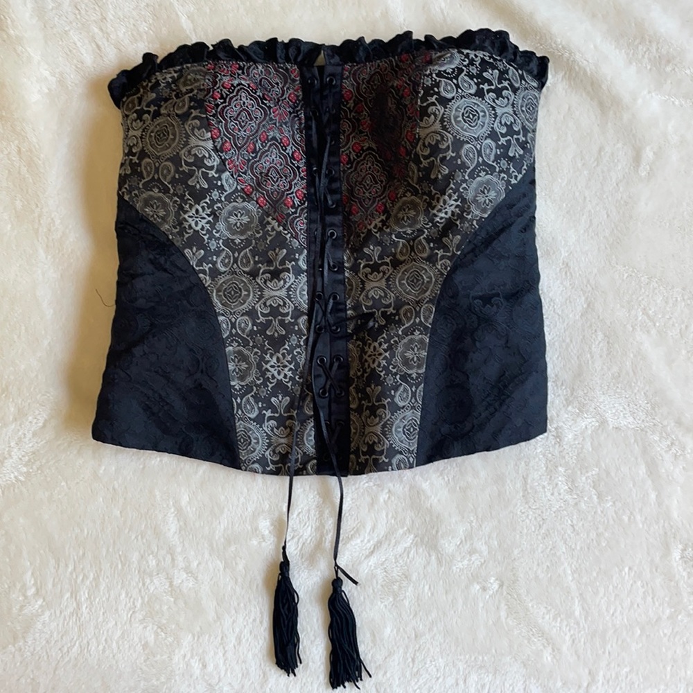 Boutique Sylvia and Lilly corset!